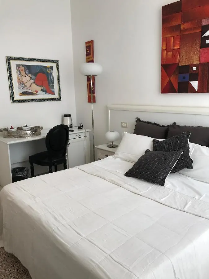 B&B Nike - Rooms Only Syracuse Affittacamere