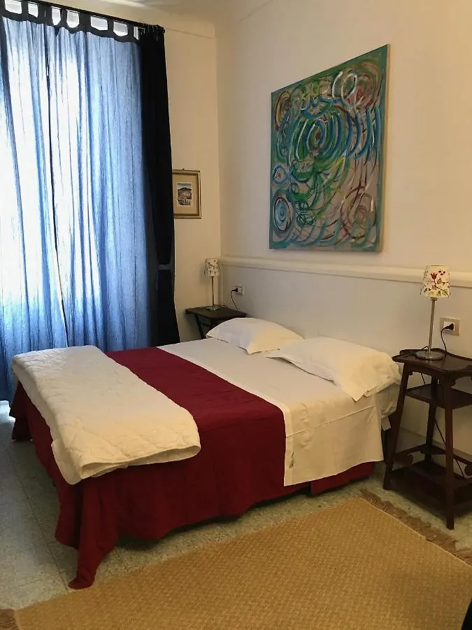 B&B Nike - Rooms Only Syracuse Affittacamere
