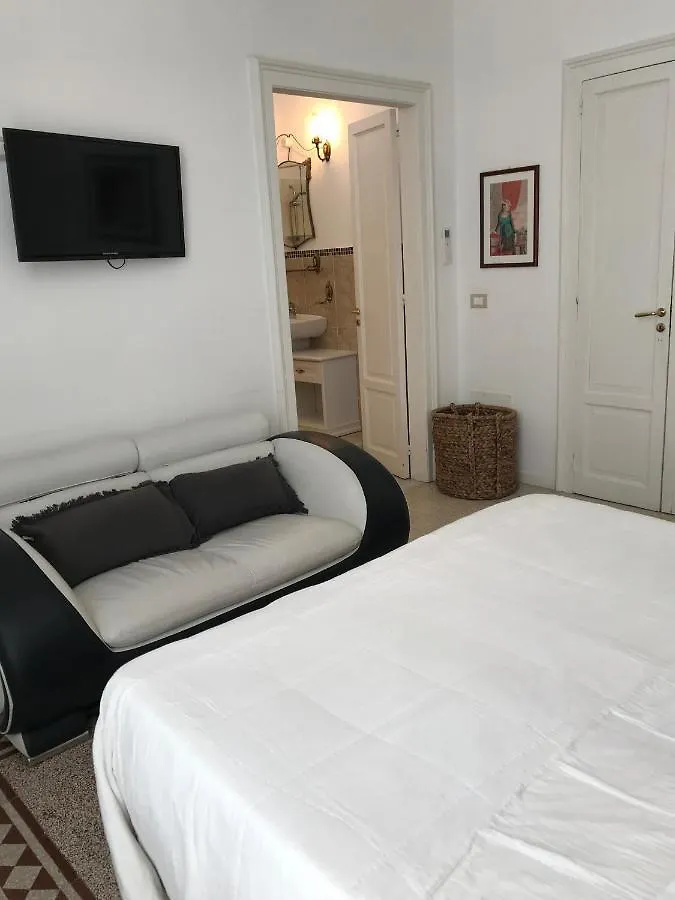 B&B Nike - Rooms Only Syracuse Affittacamere